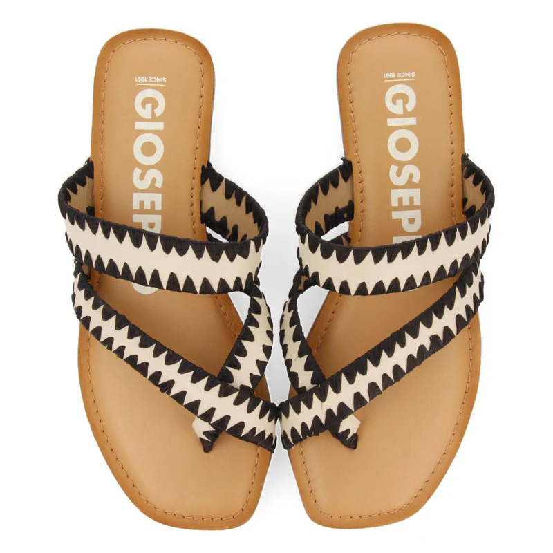 Goias women's off-white leather sandals with decorative raffia stitching