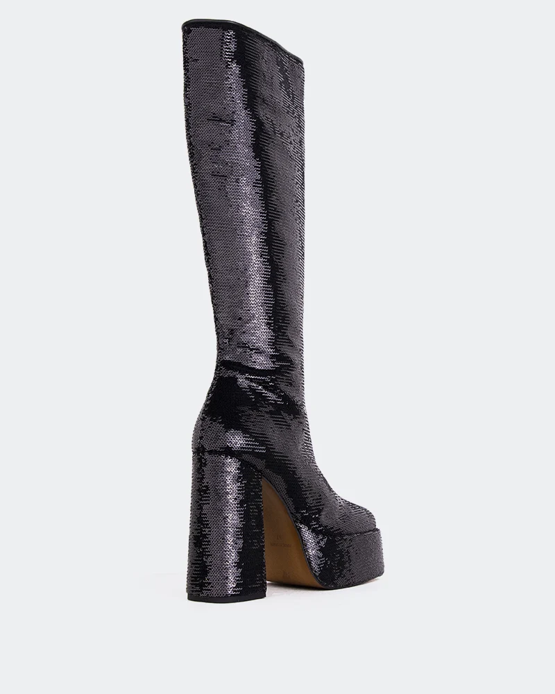 Latto Black Sequins