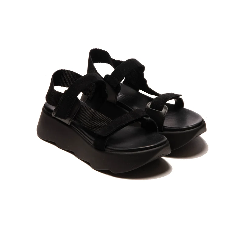 Breeze Black Suede
