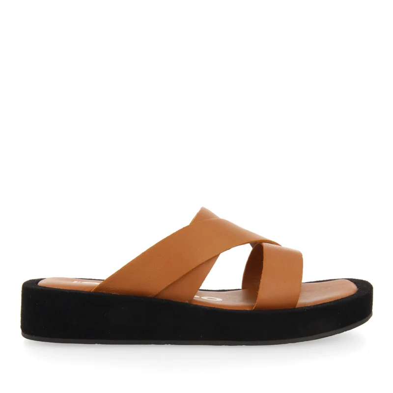 Domats women's sandals with thick soles and tan straps