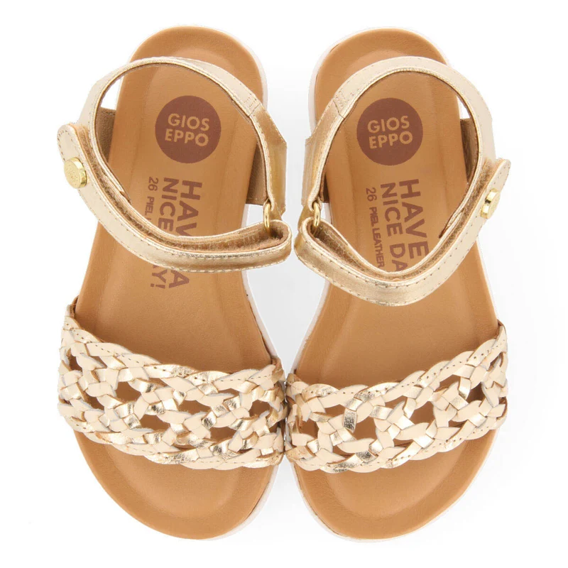 Claudon girls gold leather sandals withlaited vamps