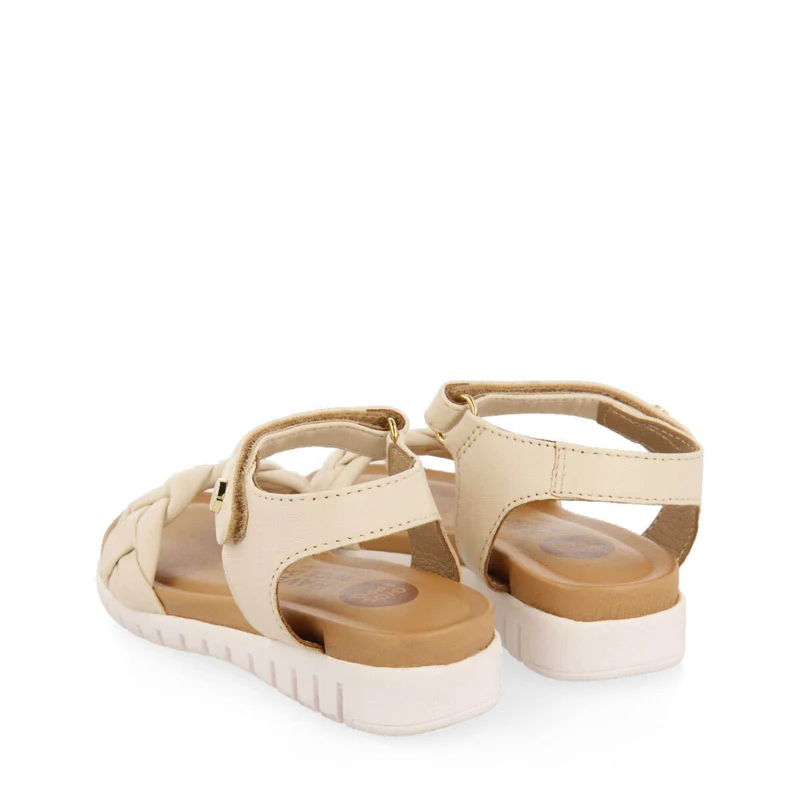 Bruyeres girls off white leather sandals withlaited vamps