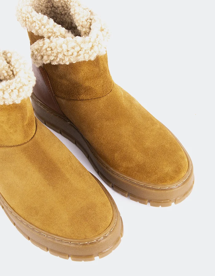 Primord Cognac Suede