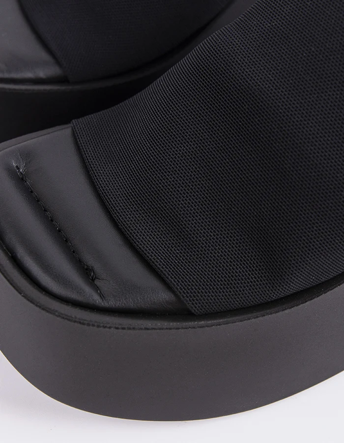 Douce Black Lycra