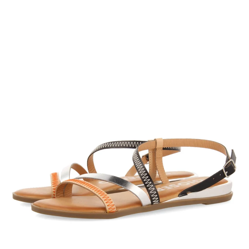 Duesme women's black leather sandals with straps