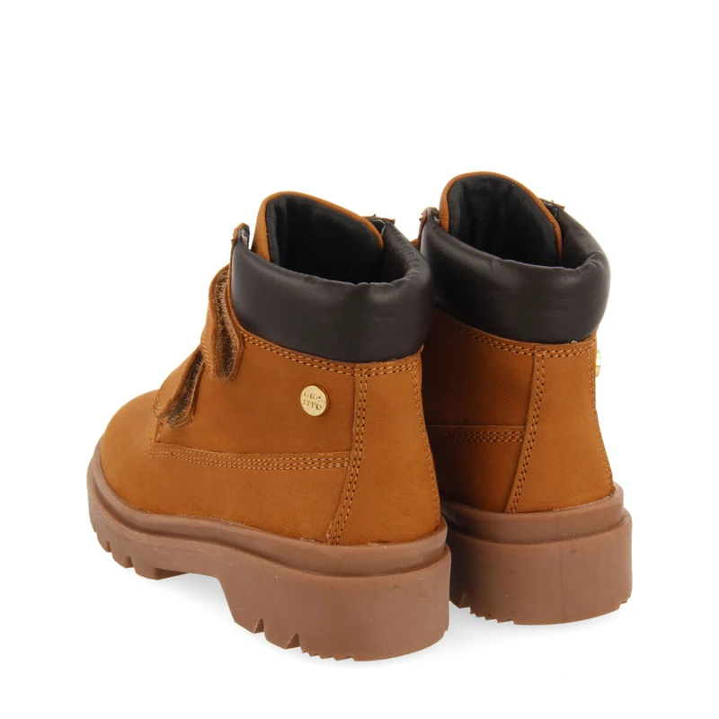 Gablitz children's tan leather ankle boots with adjustable straps