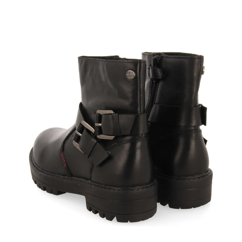 Kemnay children's black leather biker boots with buckles
