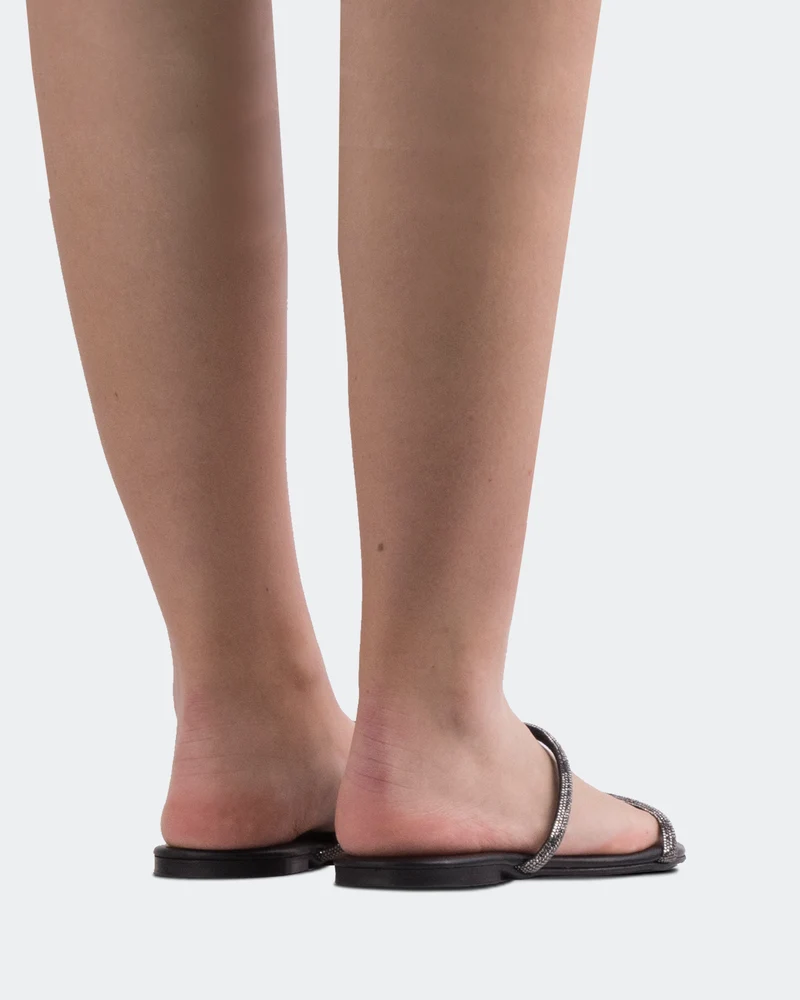 Twiggy Black Leather