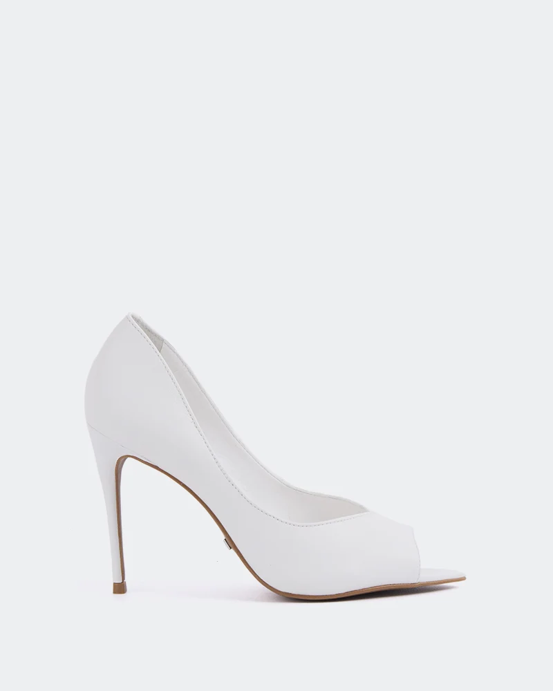 Poise White Leather
