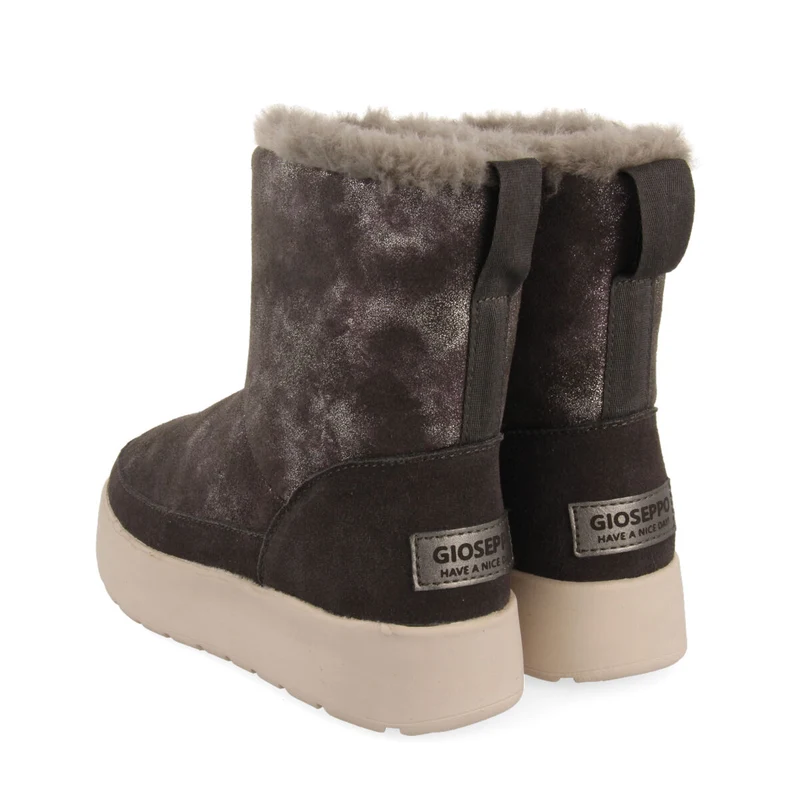 Banff women's metallic grey split-suede shearling boots