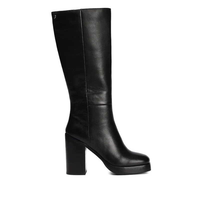 Tarnet women's knee-high coffee-coloured leather boots with wide heels and platforms