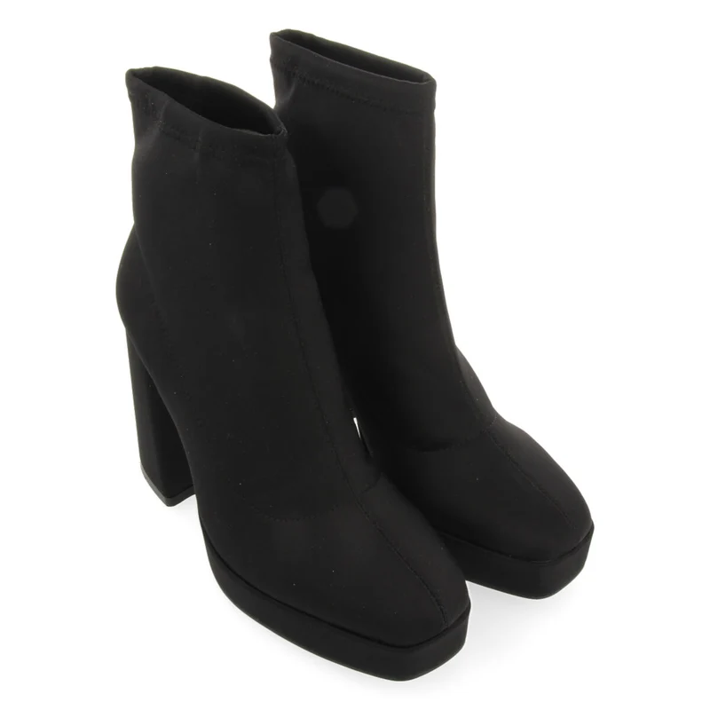 Turenki women's black ankle boots with wide heels and platforms