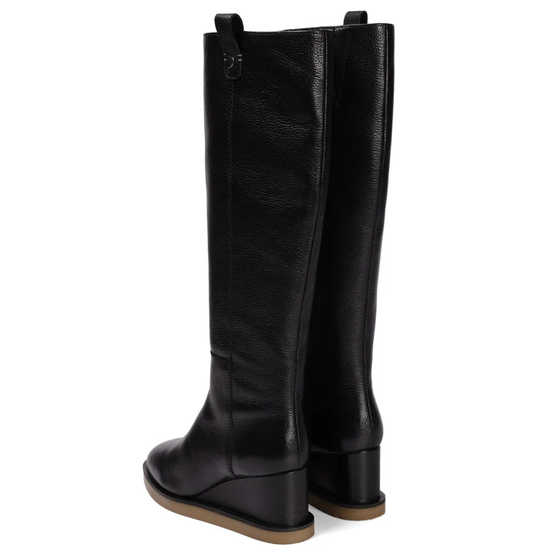 Freuchie women's black leather boots with wedges