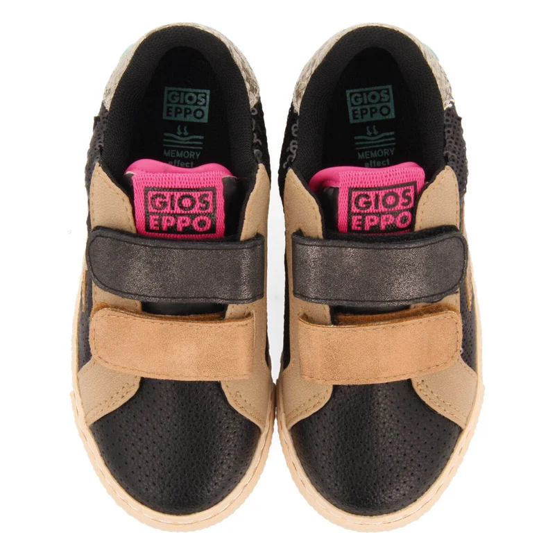 Gargu children's black sneakers with stars