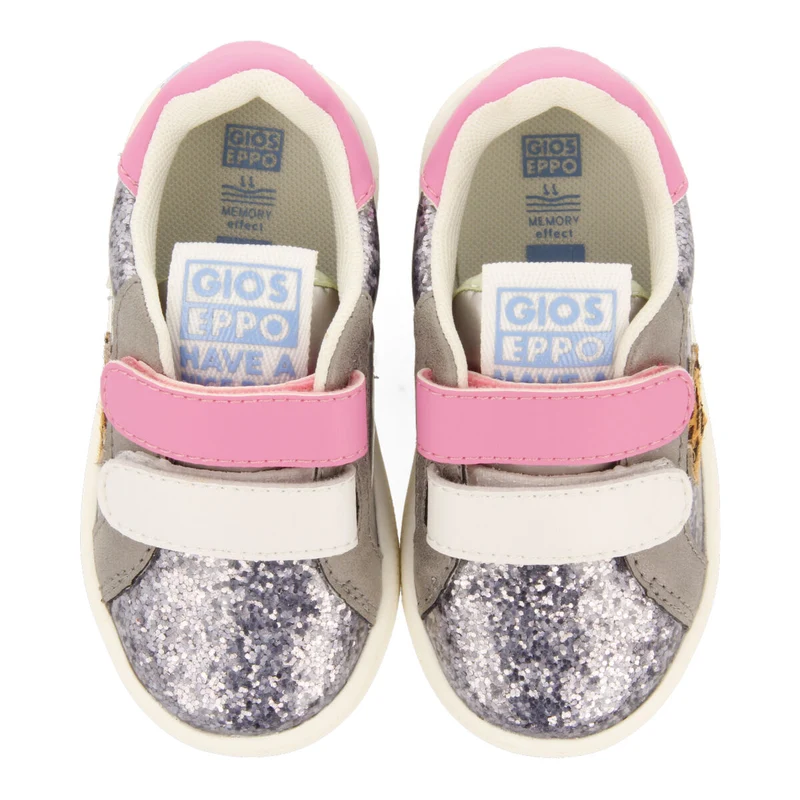 Kasnas babies' dark silver sneakers with stars
