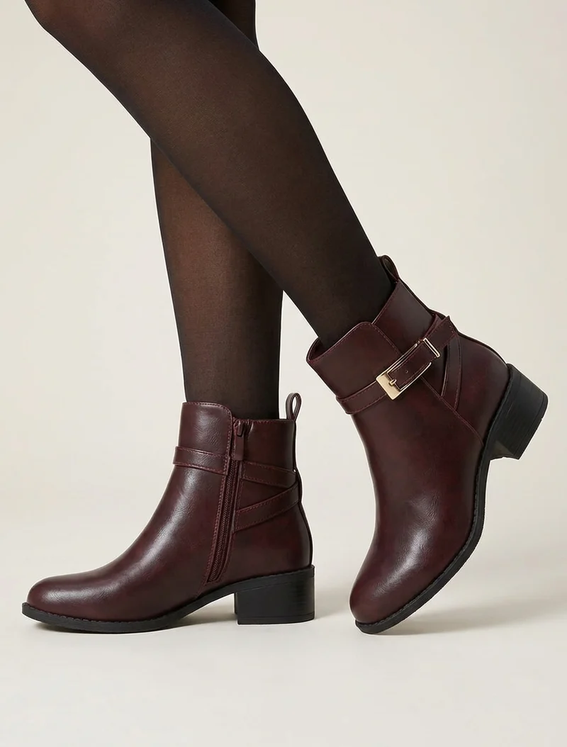 Bottines en simili à sangles - Lie de vin
