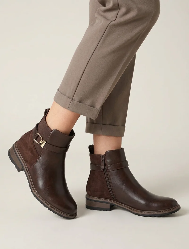 Bottines élastiquées bimatière à boucle métallique - Marron